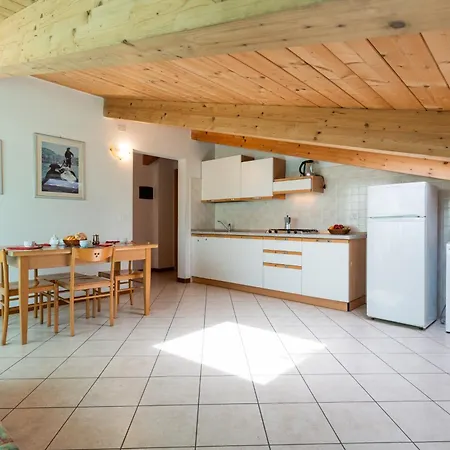 Zenith Apartment