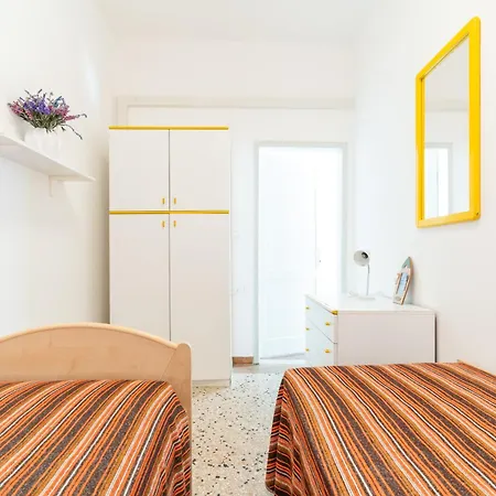 Zenith Apartment
